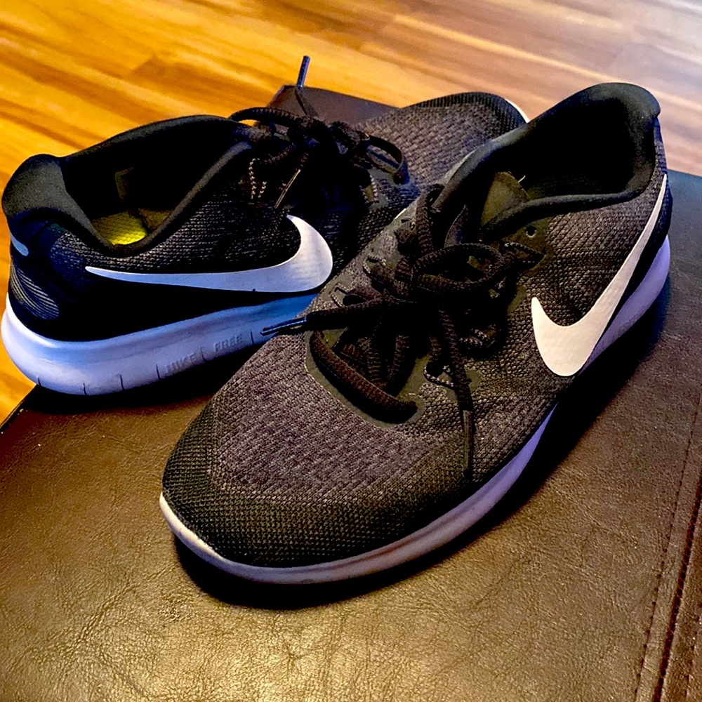 Good condition Nike shoes